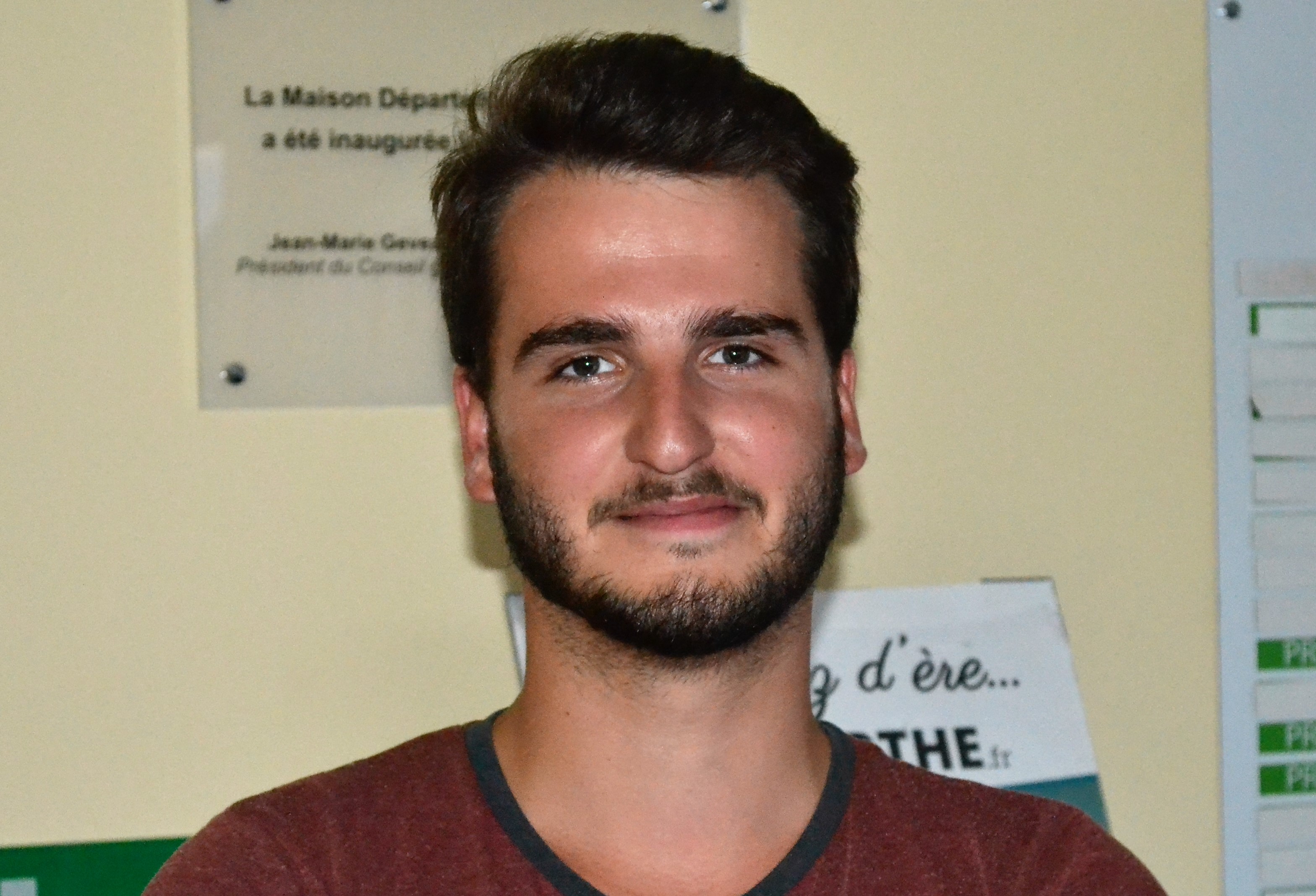 Arrivée d'un nouvel éducateur Arrivée d'un nouvel éducateur